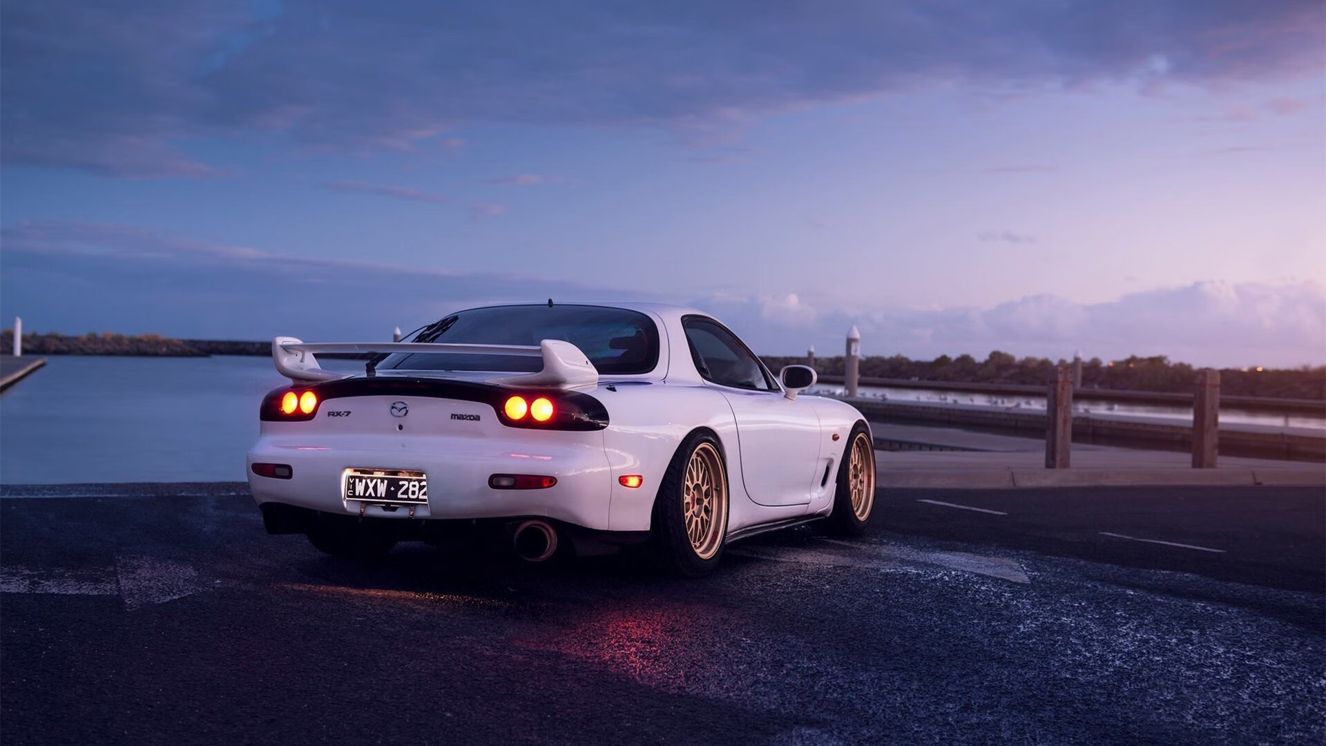 爱游戏综合娱乐-西甲明星对决：个人秀带你领略足球魅力，西甲十大球星